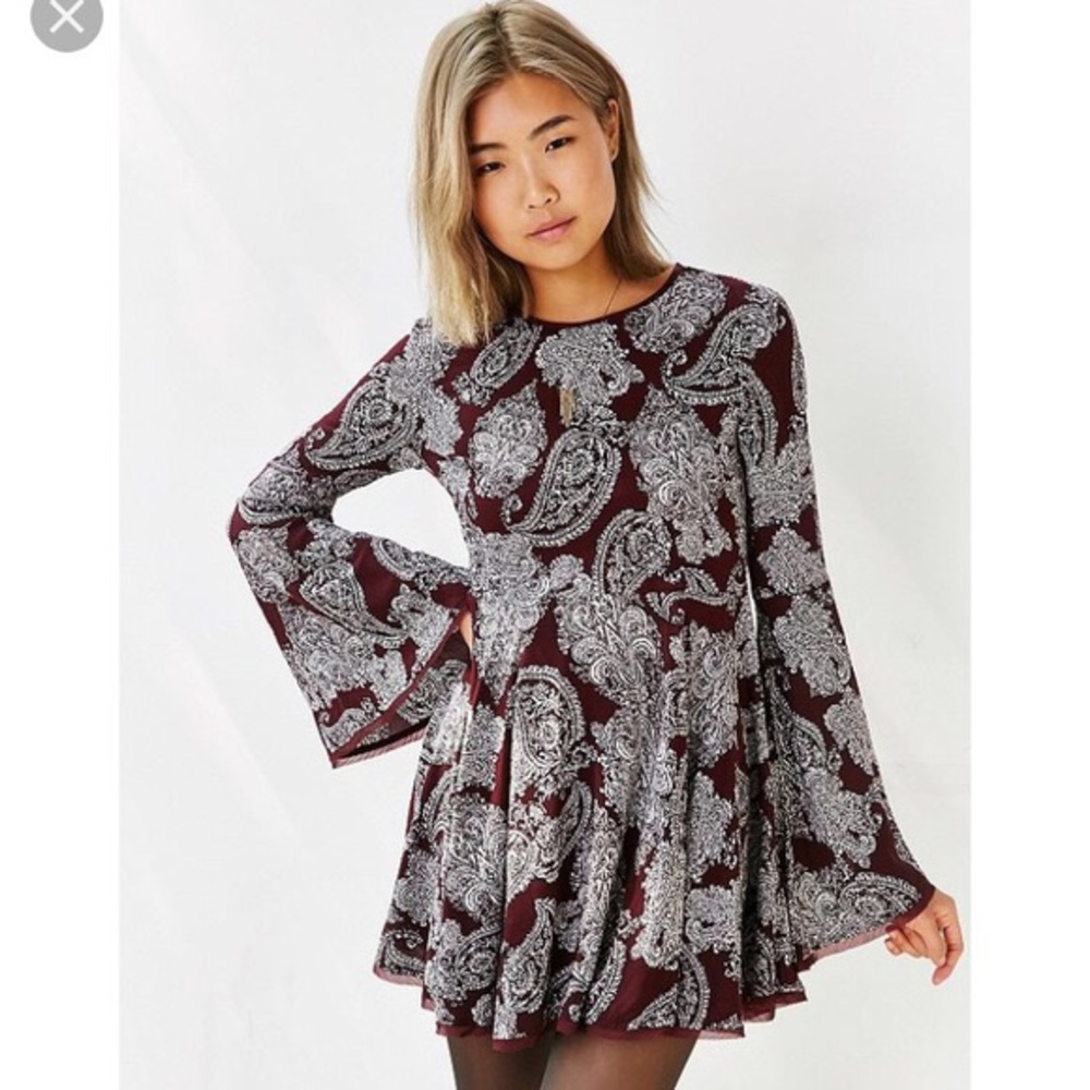 Ecote Long Sleeved Maroon Paisley Dress